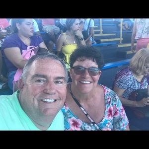 Meet your Posher, Evelyn